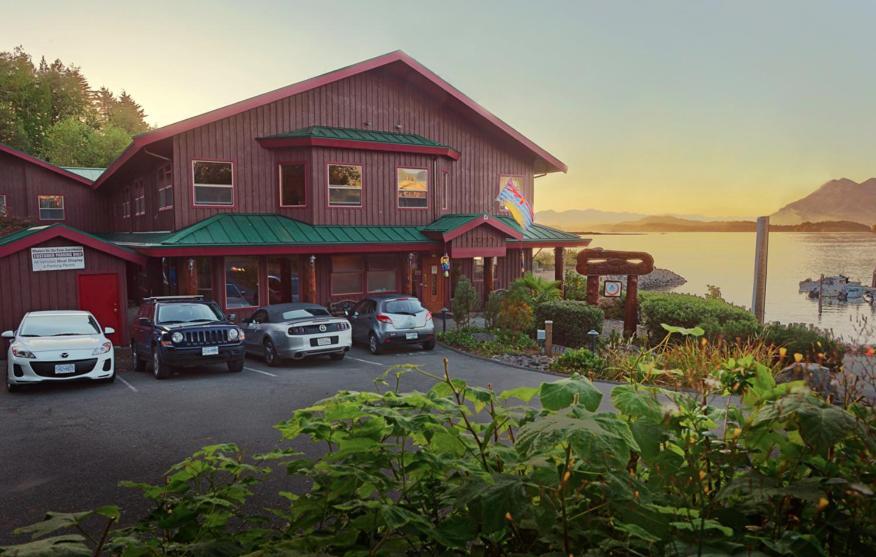 Whalers Guesthouse Tofino Exterior photo